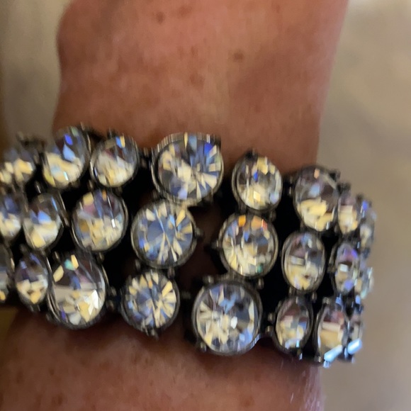 Diamond stretch bracelet - Picture 3 of 3